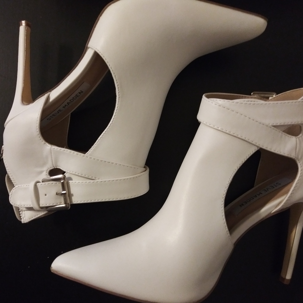 Steve Madden booties